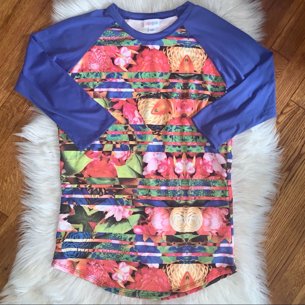 Lularoe Colorful Baseball Tee, Small